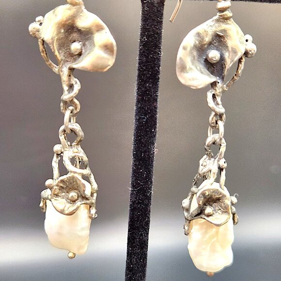 Freshwater Pearl Artsy Lily Bloom Drop Earrings 925 Silver - Picture 4 of 5